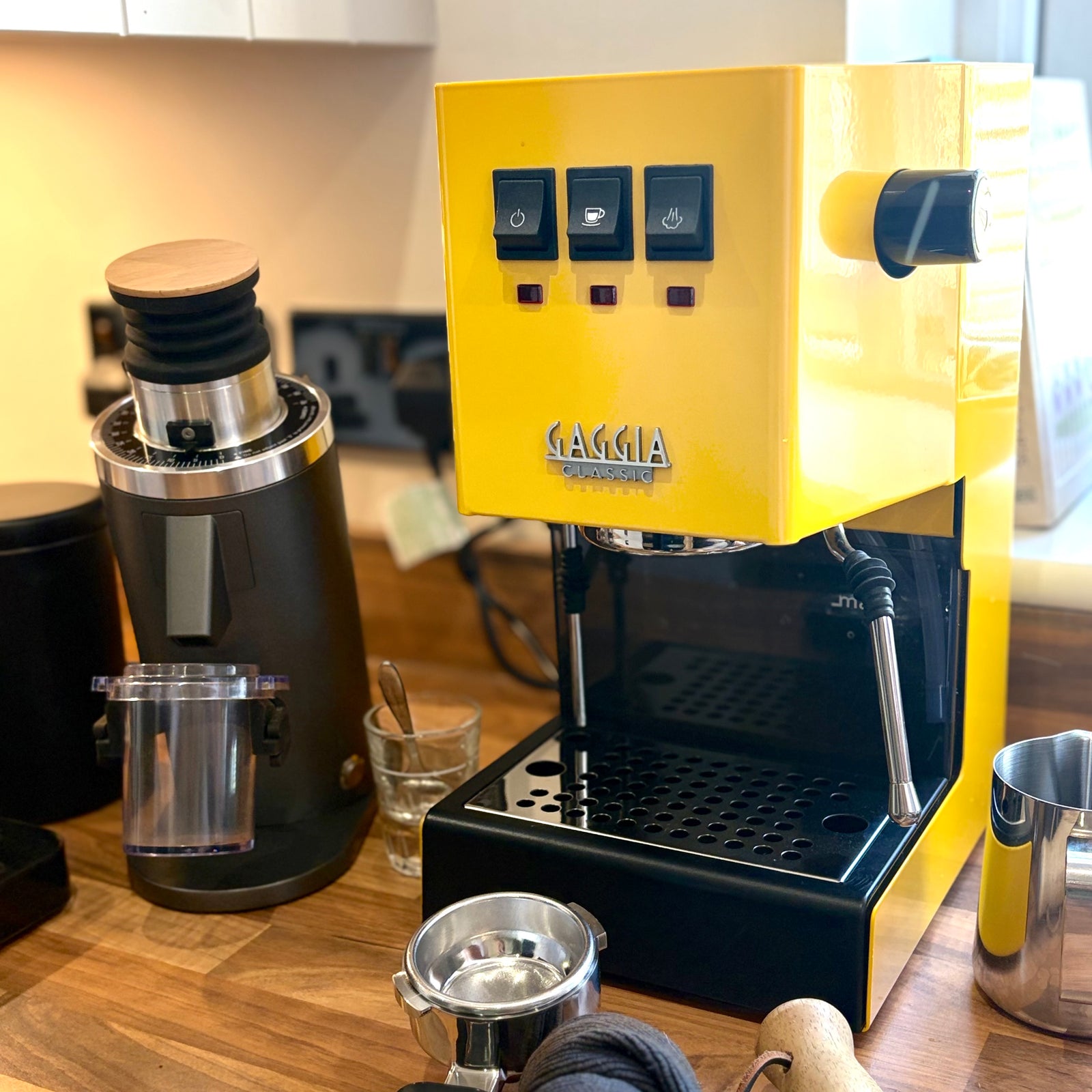 Gaggia E24 Evo Pro & DF54 Grinder Home Coffee Making Bundle